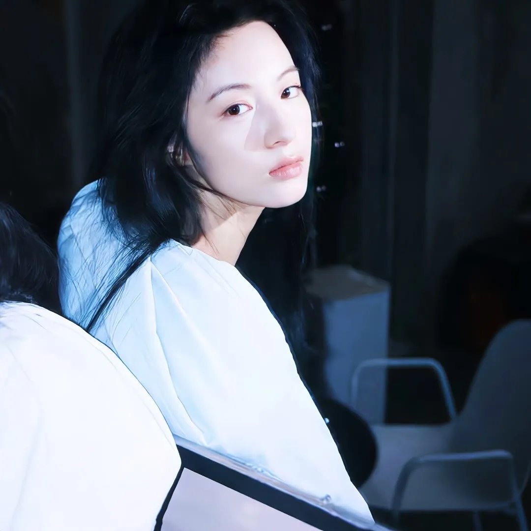 来自红花坂